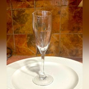 Perrier Jouet Champagne Flutes Glasses Epernay France White .
